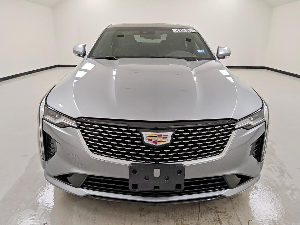 2025 Cadillac CT4 Luxury +