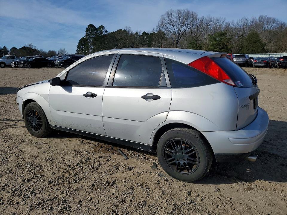 2005 Ford Focus ZX5