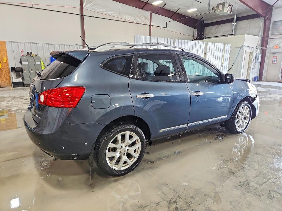 2012 Nissan Rogue s
