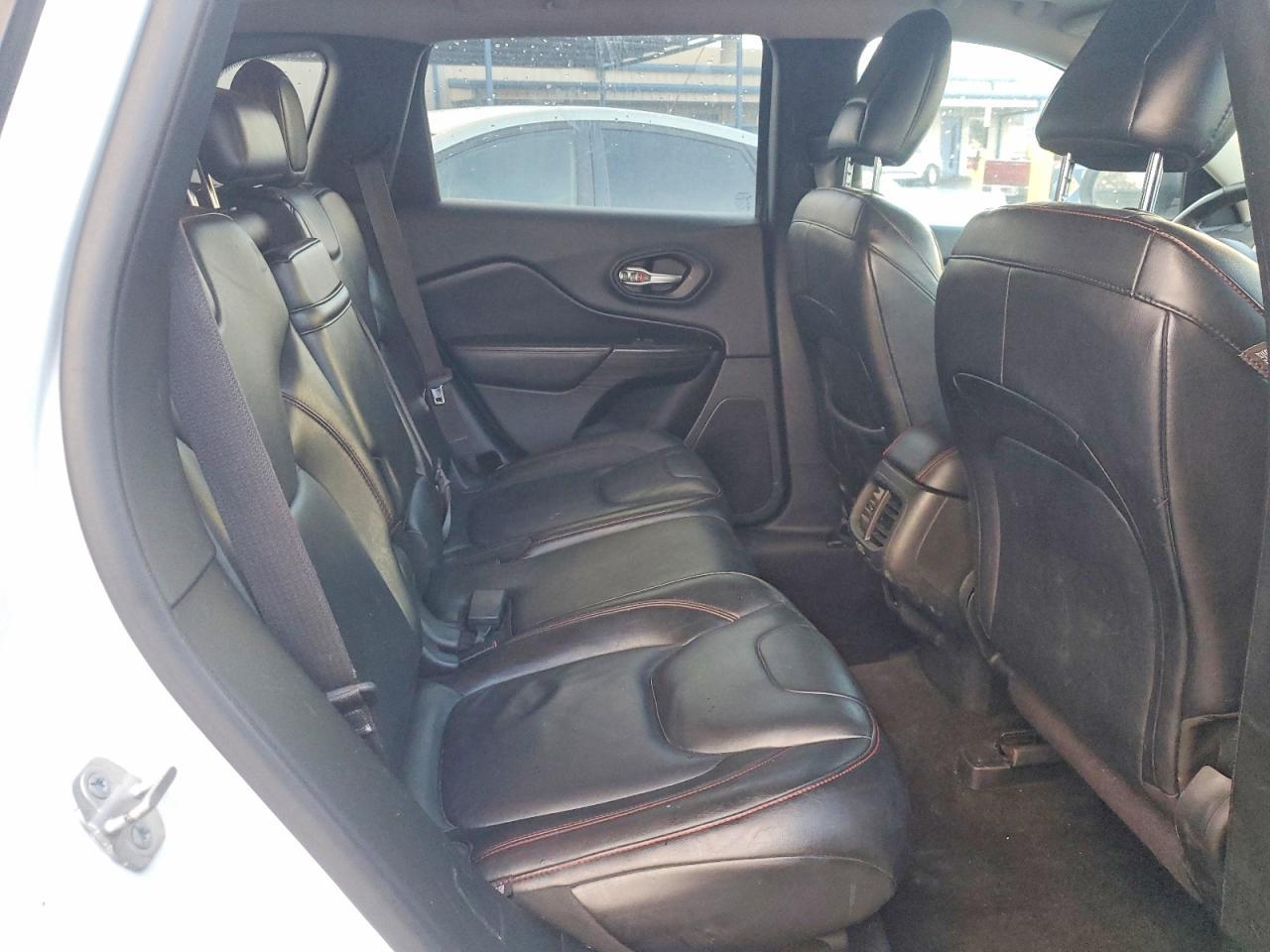 2014 Jeep Cherokee Trailhawk