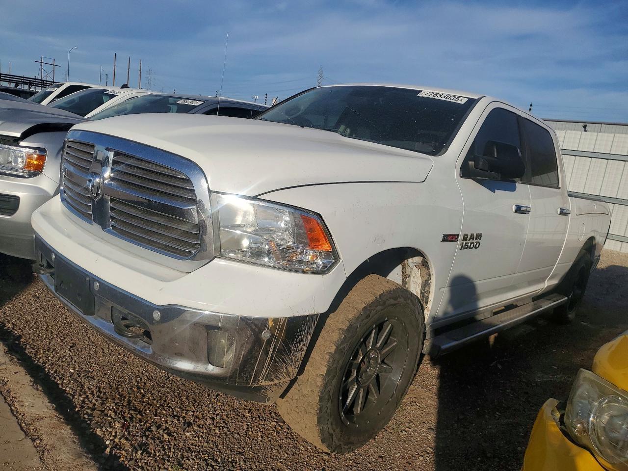 2015 Dodge RAM 1500 SLT