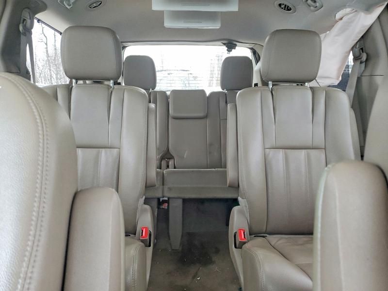 2014 Chrysler Town & Country Touring