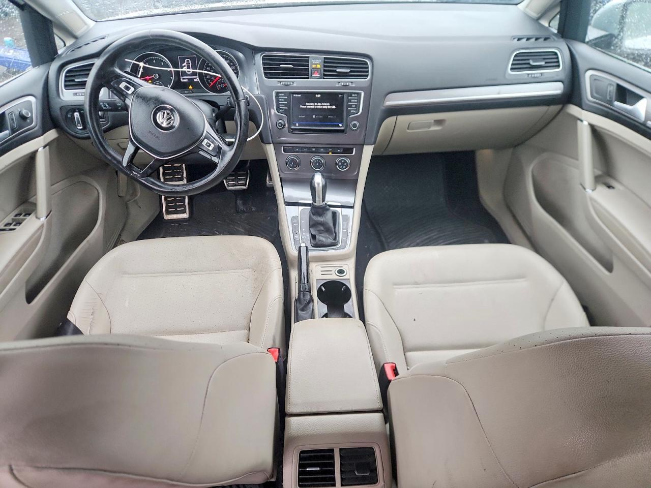 2017 Volkswagen Golf Alltrack s