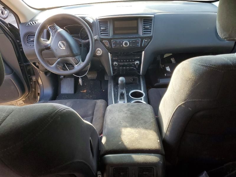 2014 Nissan Pathfinder s