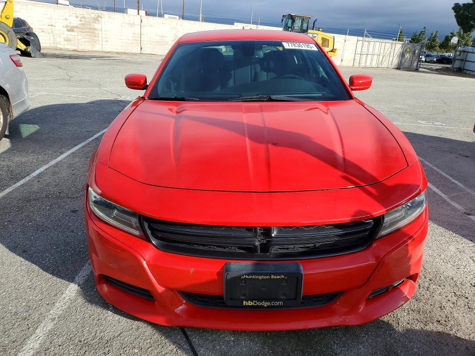 2017 Dodge Charger sxt
