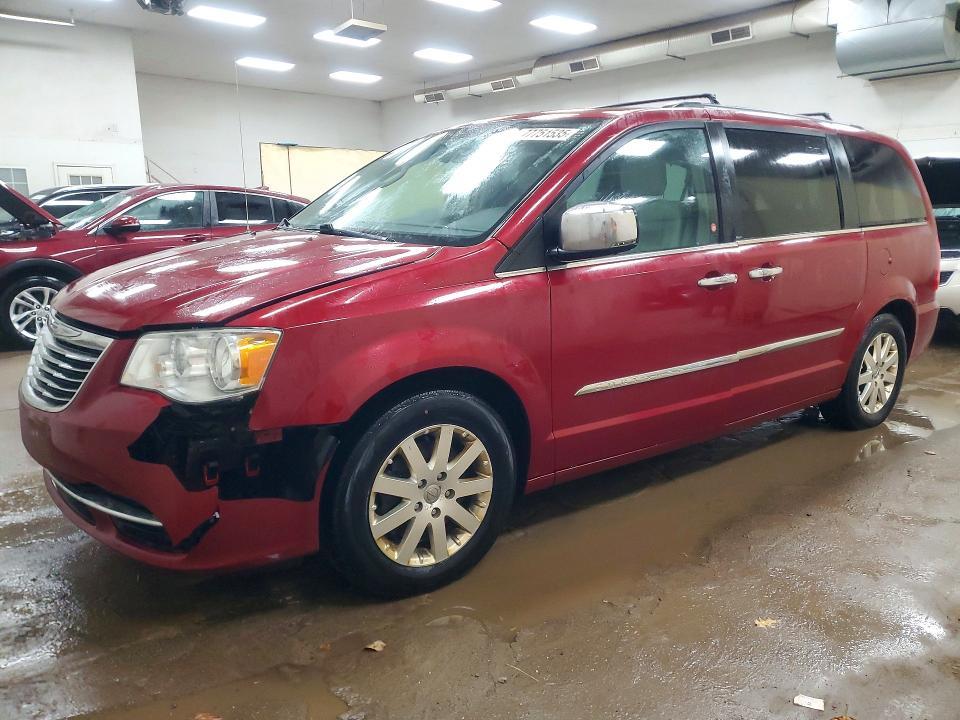 2012 Chrysler Town & Country Touring l