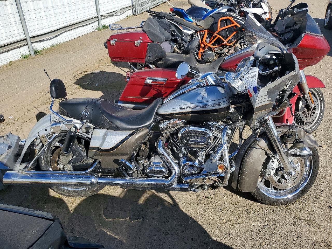 2009 Harley-Davidson Fltrse3