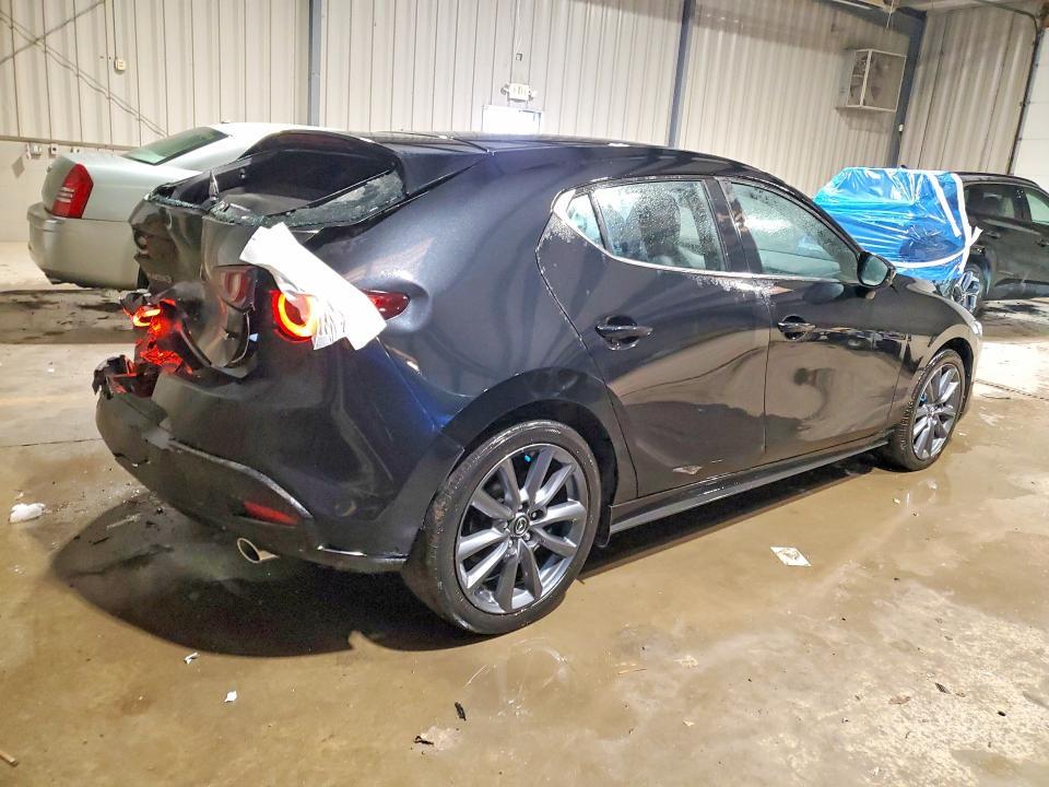 2023 Mazda 3 Preferred