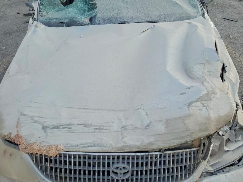 2000 Toyota Avalon xl