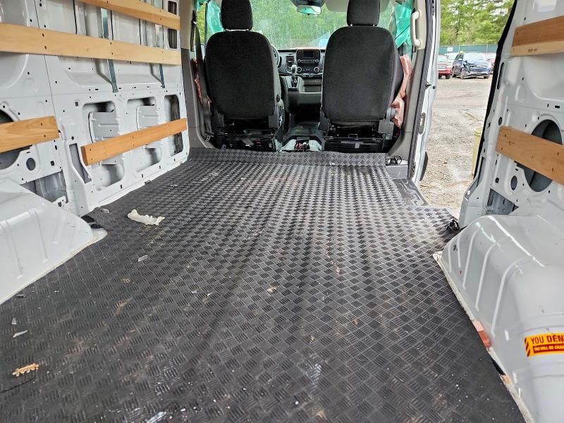 2025 Ford Transit T-250