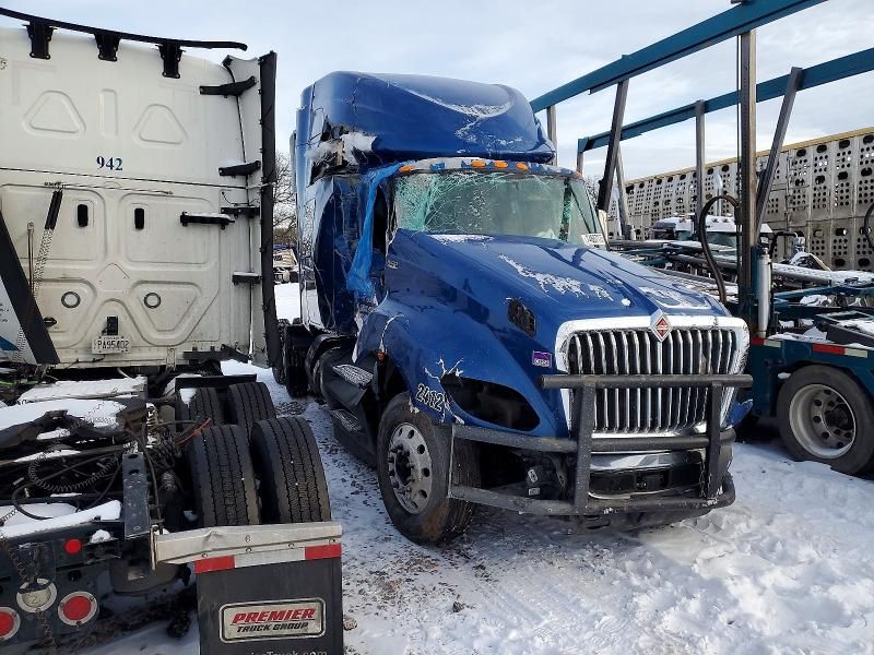 2021 International LT625