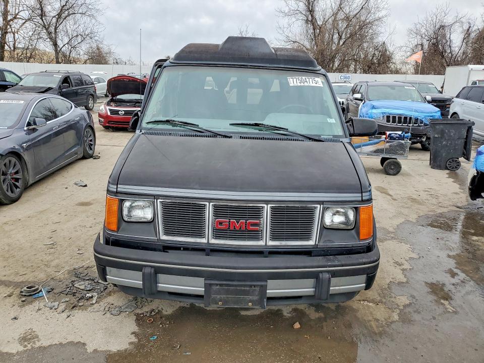 1992 GMC Safari XT