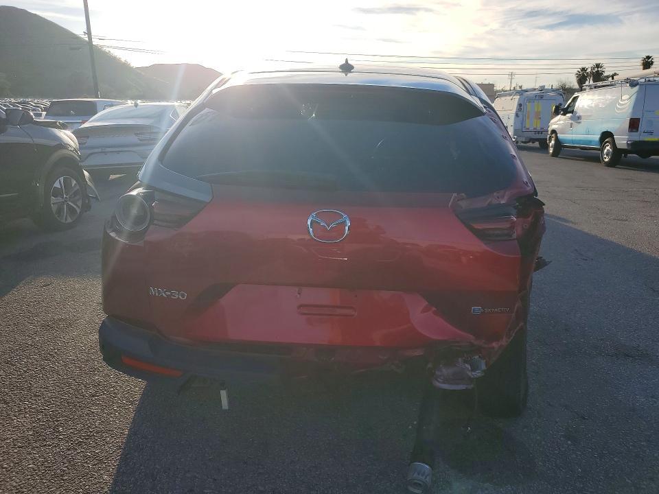 2022 Mazda Mx-30 Premium Plus