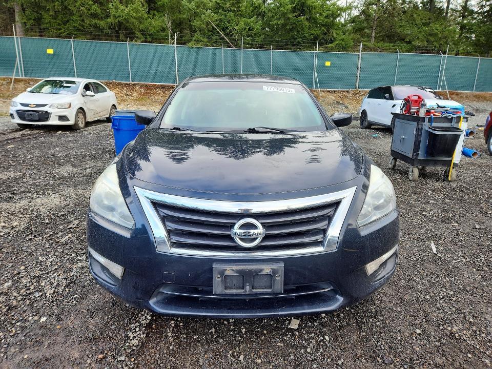 2015 Niss Altima 2.5 s