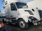 2014 Volvo VNL Semi Truck