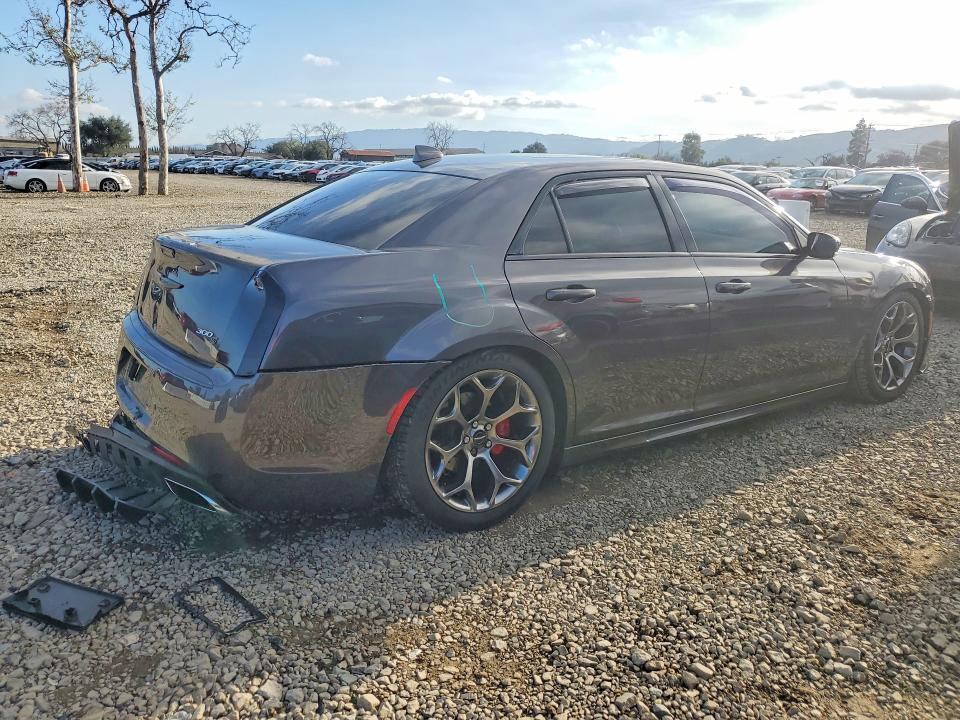 2018 Chrysler 300 s