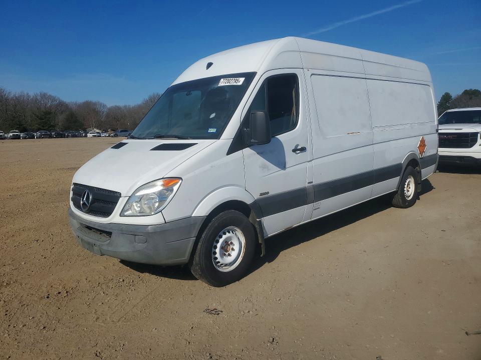 2012 Mercedes-Benz 2012 Mercedes Benz Sprinter 2500 Delivery van