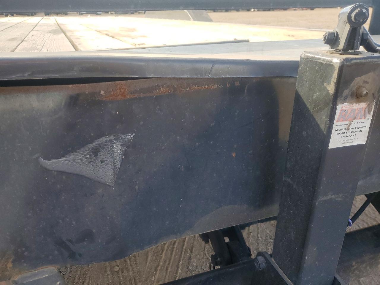 2022 HP 2022 Hull Porter Equipment Trailer