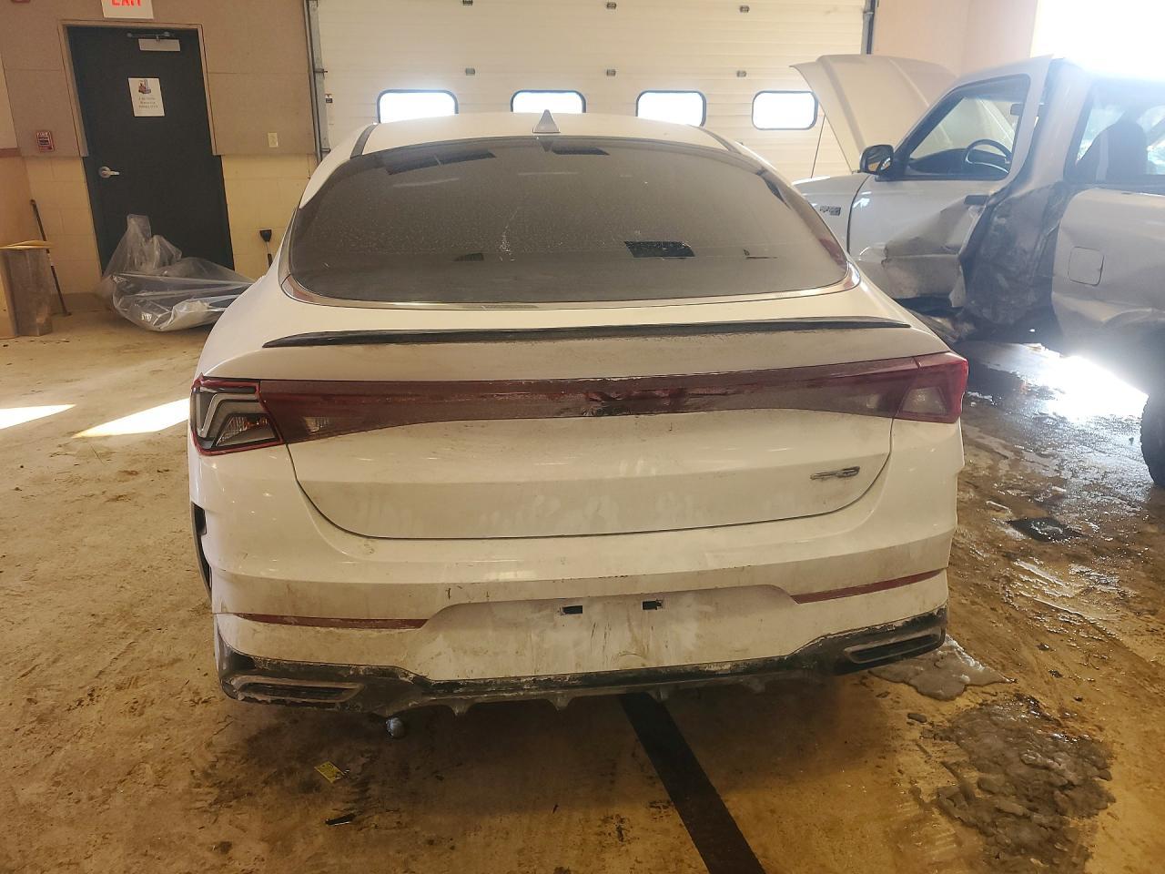 2022 KIA K5 gt Line