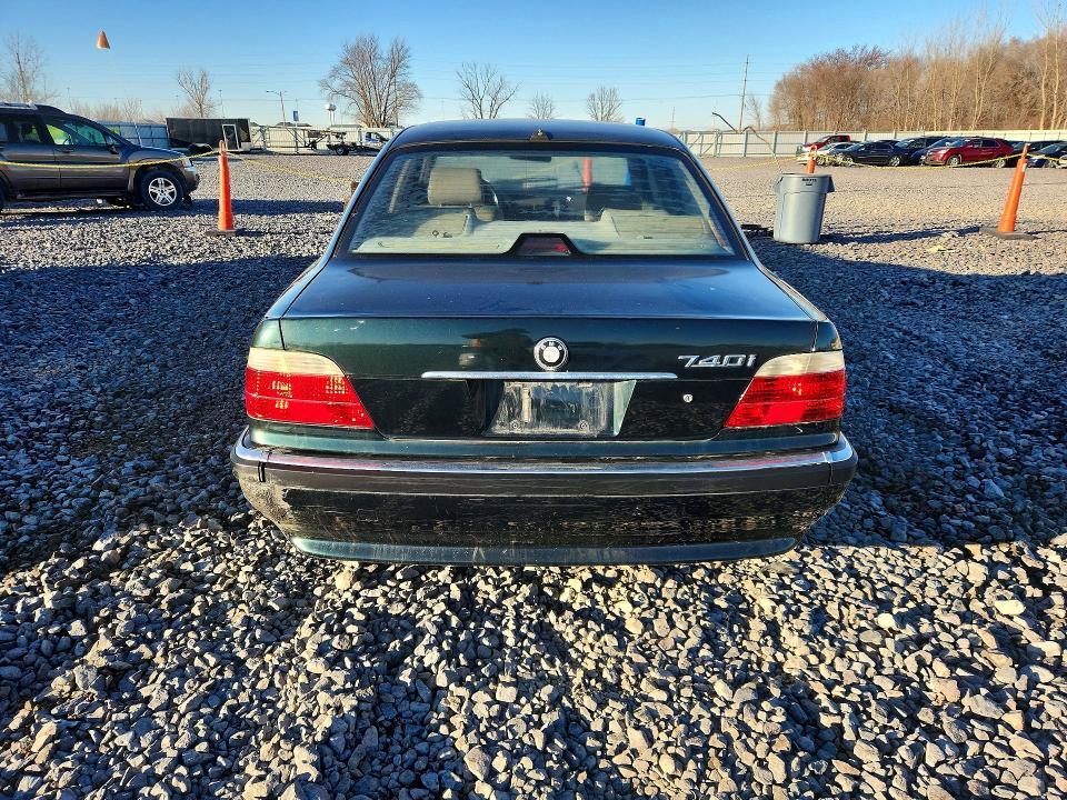 2001 BMW 740 i Automatic
