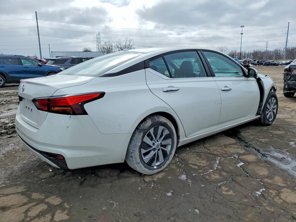 2020 Nissan Altima s