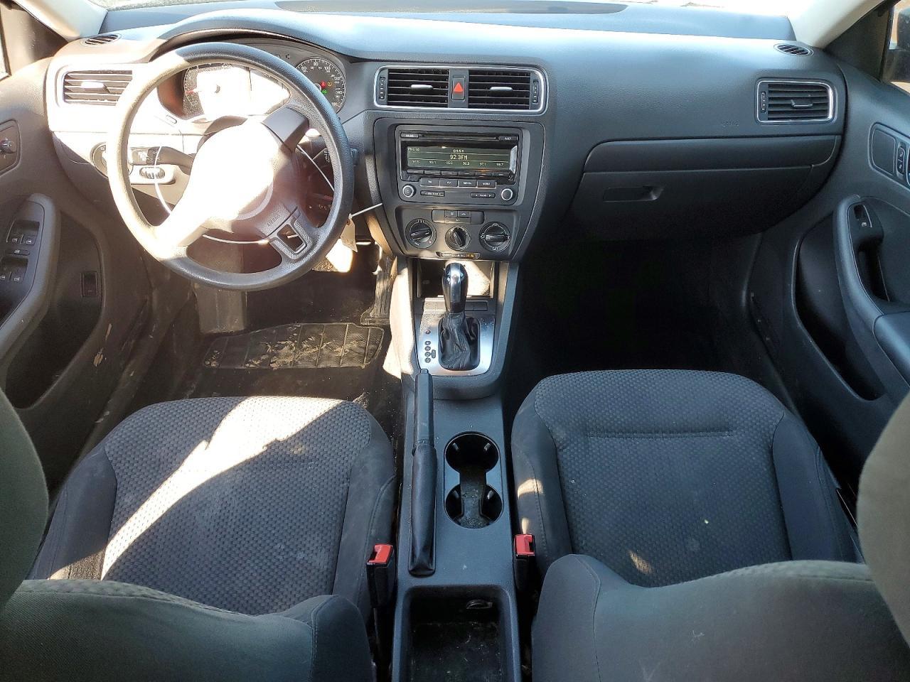 2013 Volkswagen Jetta Base