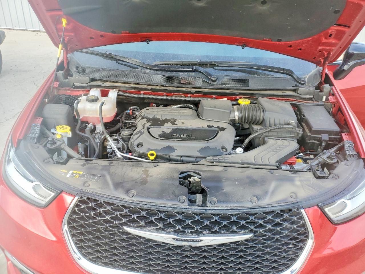 2025 Chrysler Pacifica Select