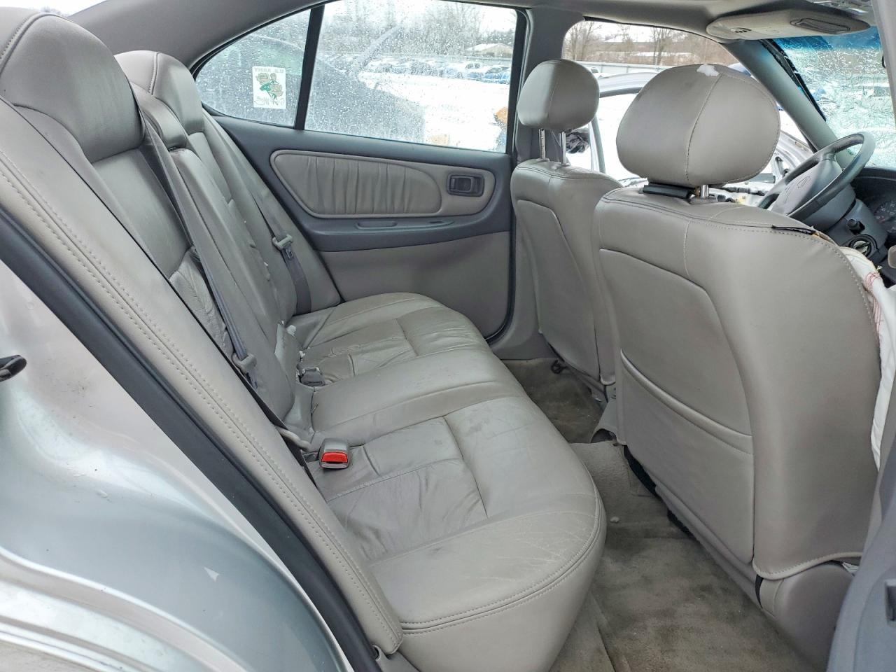 2001 Nissan Altima gxe