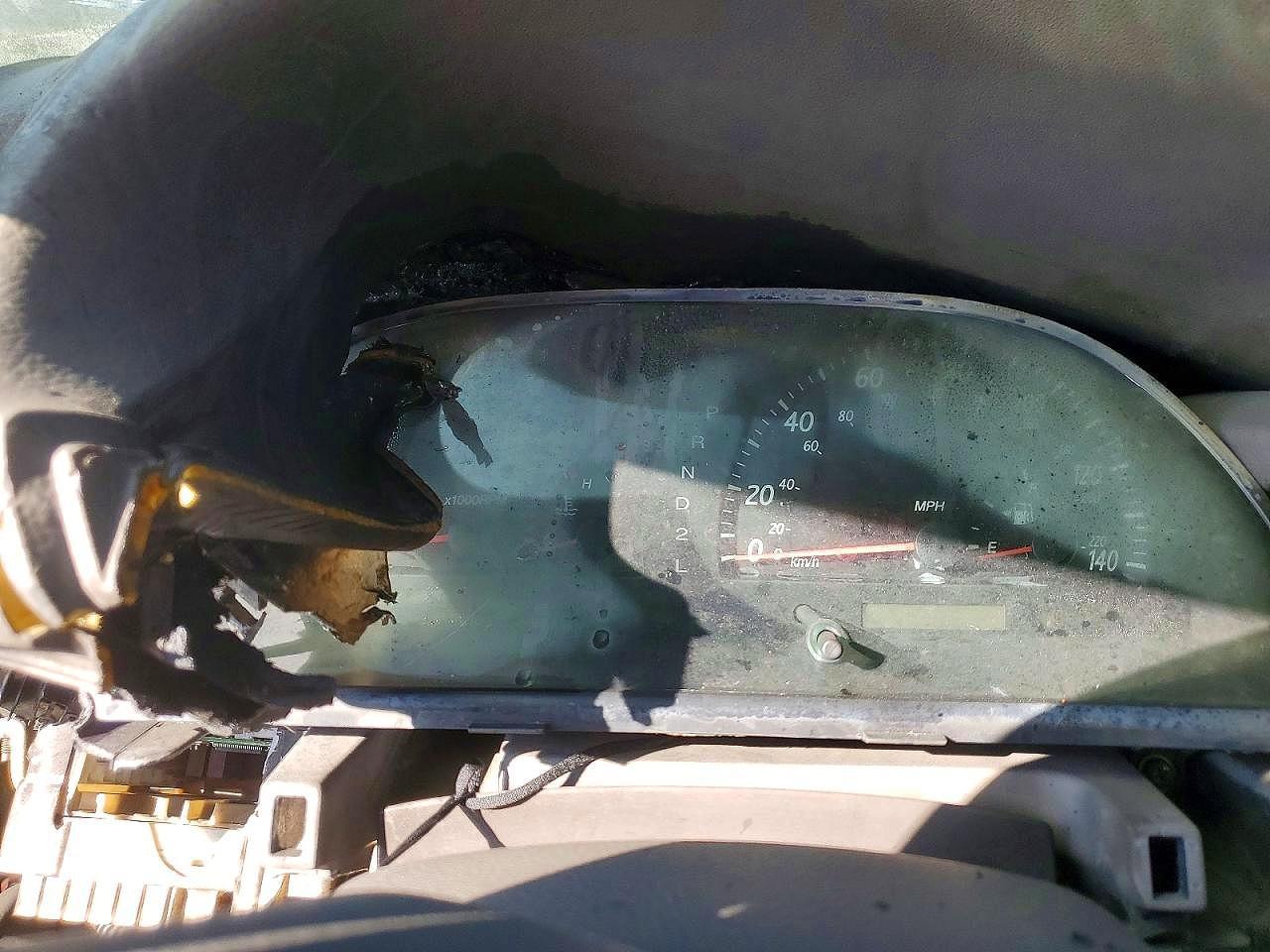 2002 Toyota Camry le