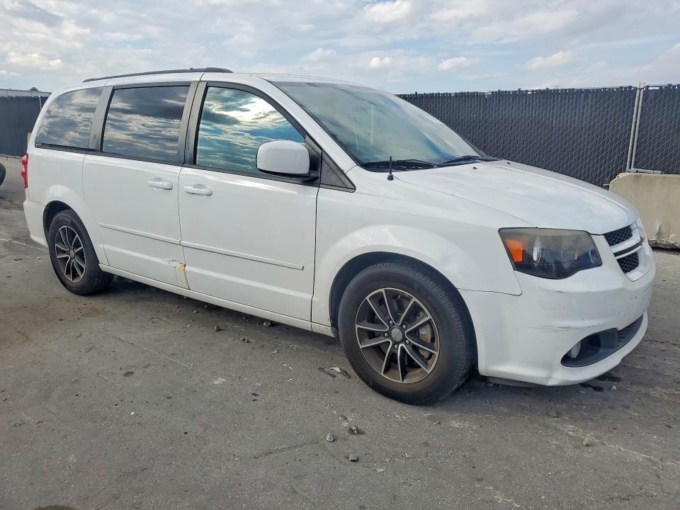 2016 Dodge Grand Caravan R/T