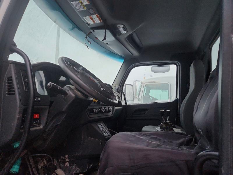 2023 Peterbilt 548 ROLL-OFF Container Truck