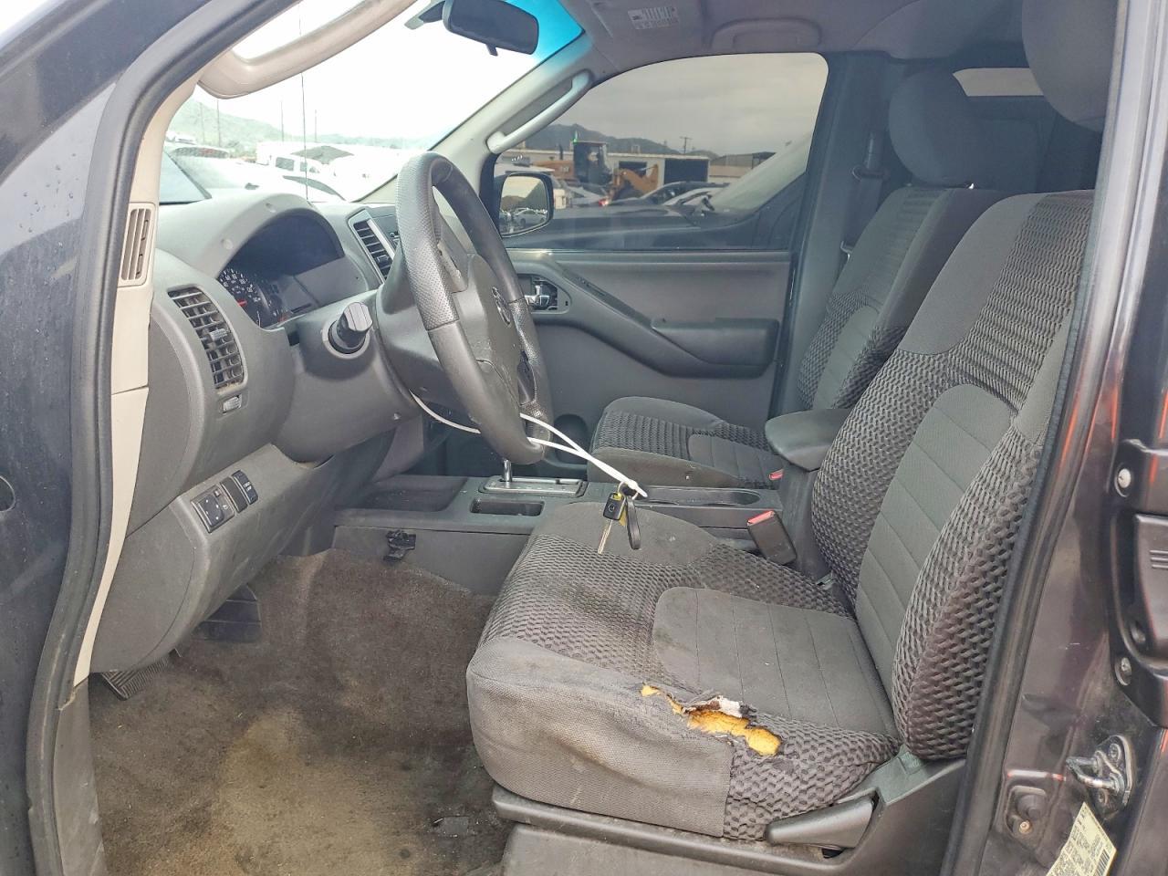 2011 Nissan Frontier SV