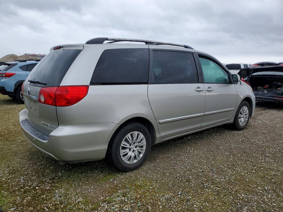 2008 Toyota Sienna xle