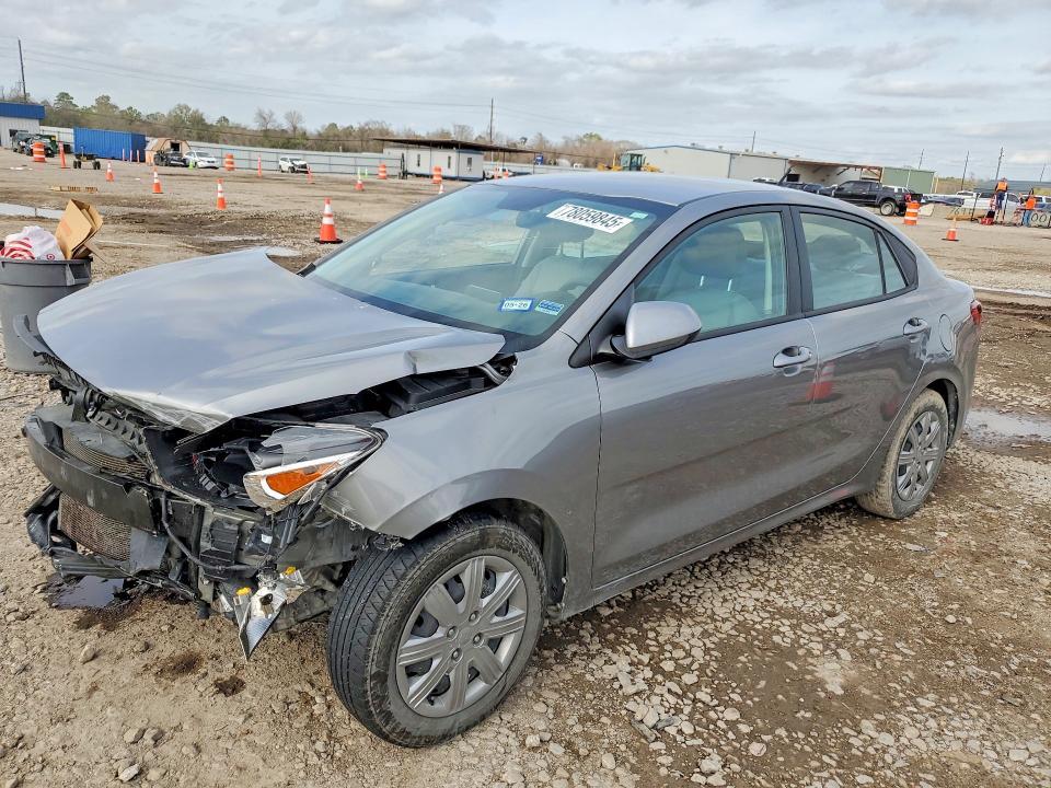 2022 KIA Rio lx