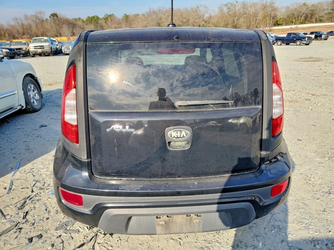 2013 KIA Soul +