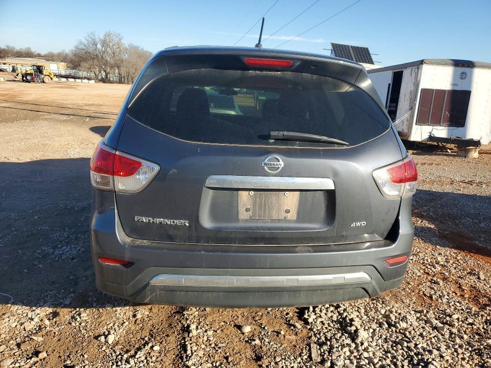 2014 Nissan Pathfinder s