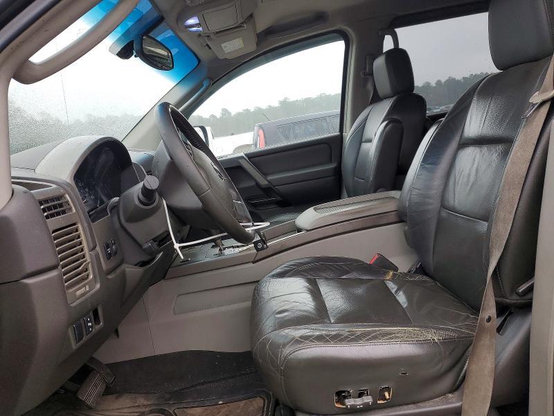 2004 Nissan Titan xe