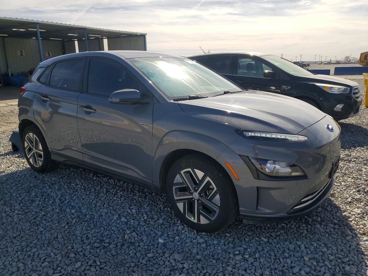 2023 Hyundai Kona se