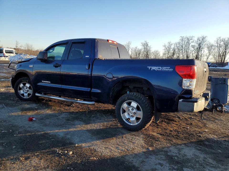 2011 Toyota Tundra Double cab SR5