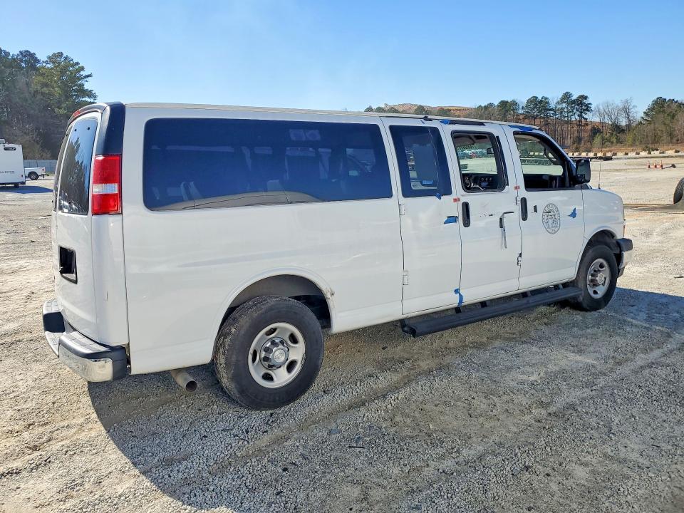 2019 Chevrolet Express G3500 LT