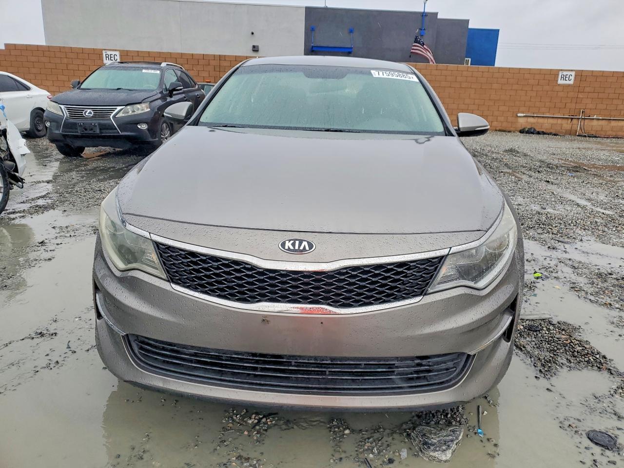2016 KIA Optima lx