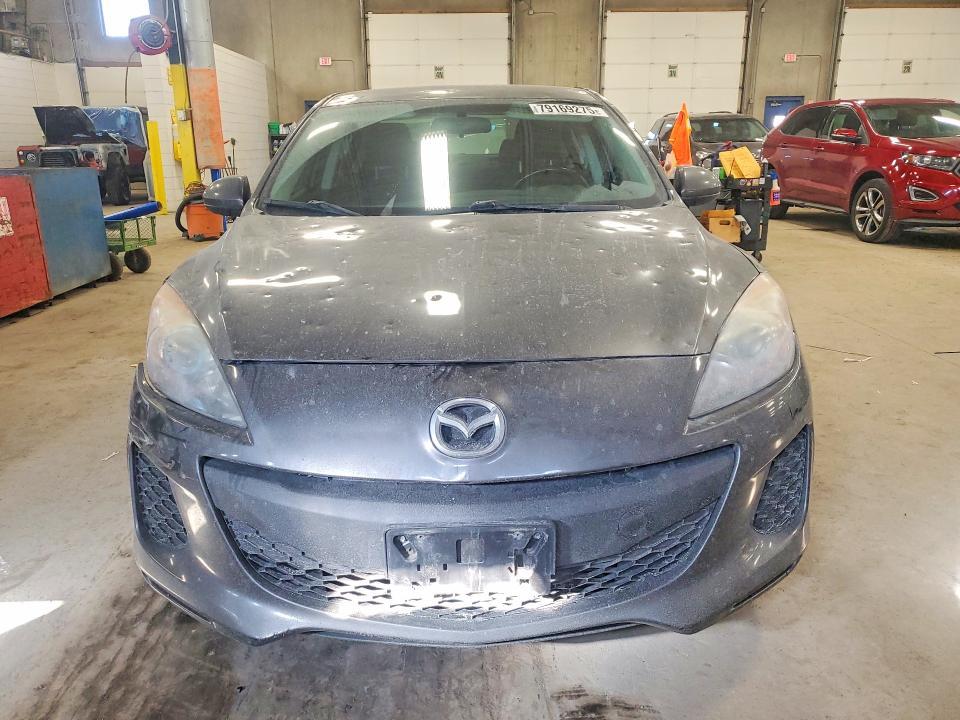 2013 Mazda 3 I