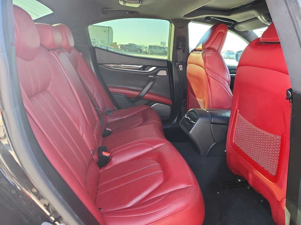 2018 Maserati Ghibli s