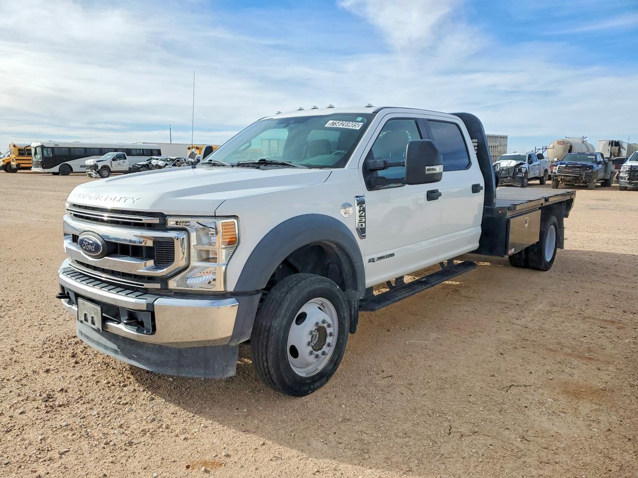 2020 Ford F450 Super Duty Flatbed Truck