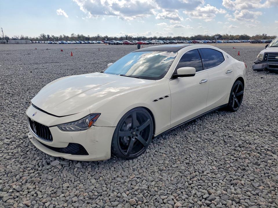 2014 Maserati Ghibli s