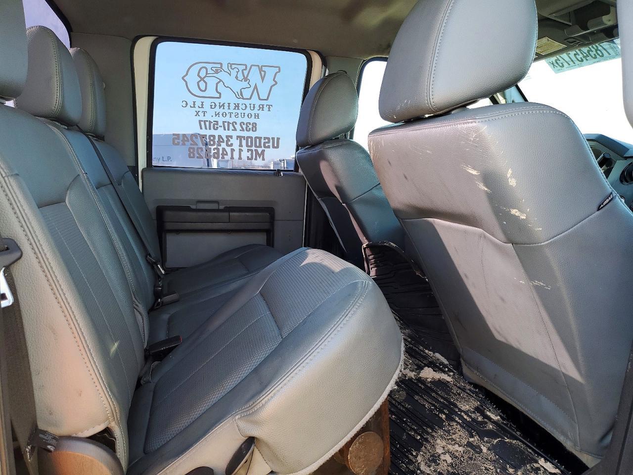 2016 Ford F450 Super Duty Truck Cab AND Chassis