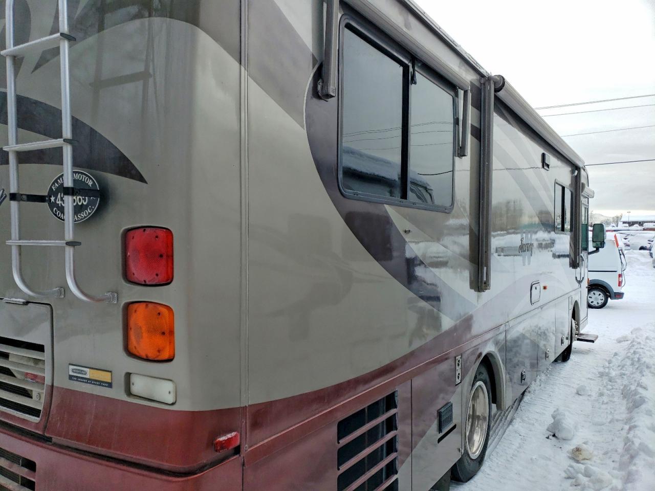 2006 Freigliner 2006 Freightliner Chassis XC RV