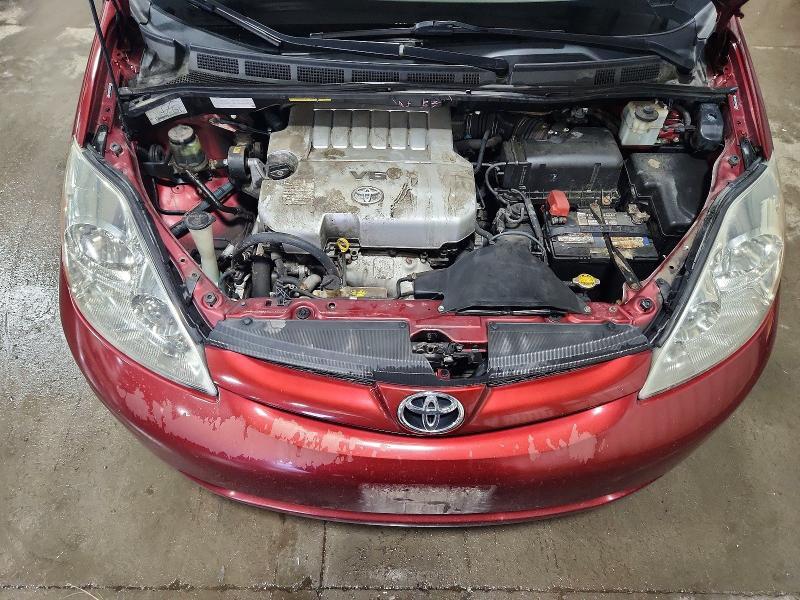 2010 Toyota Sienna xle