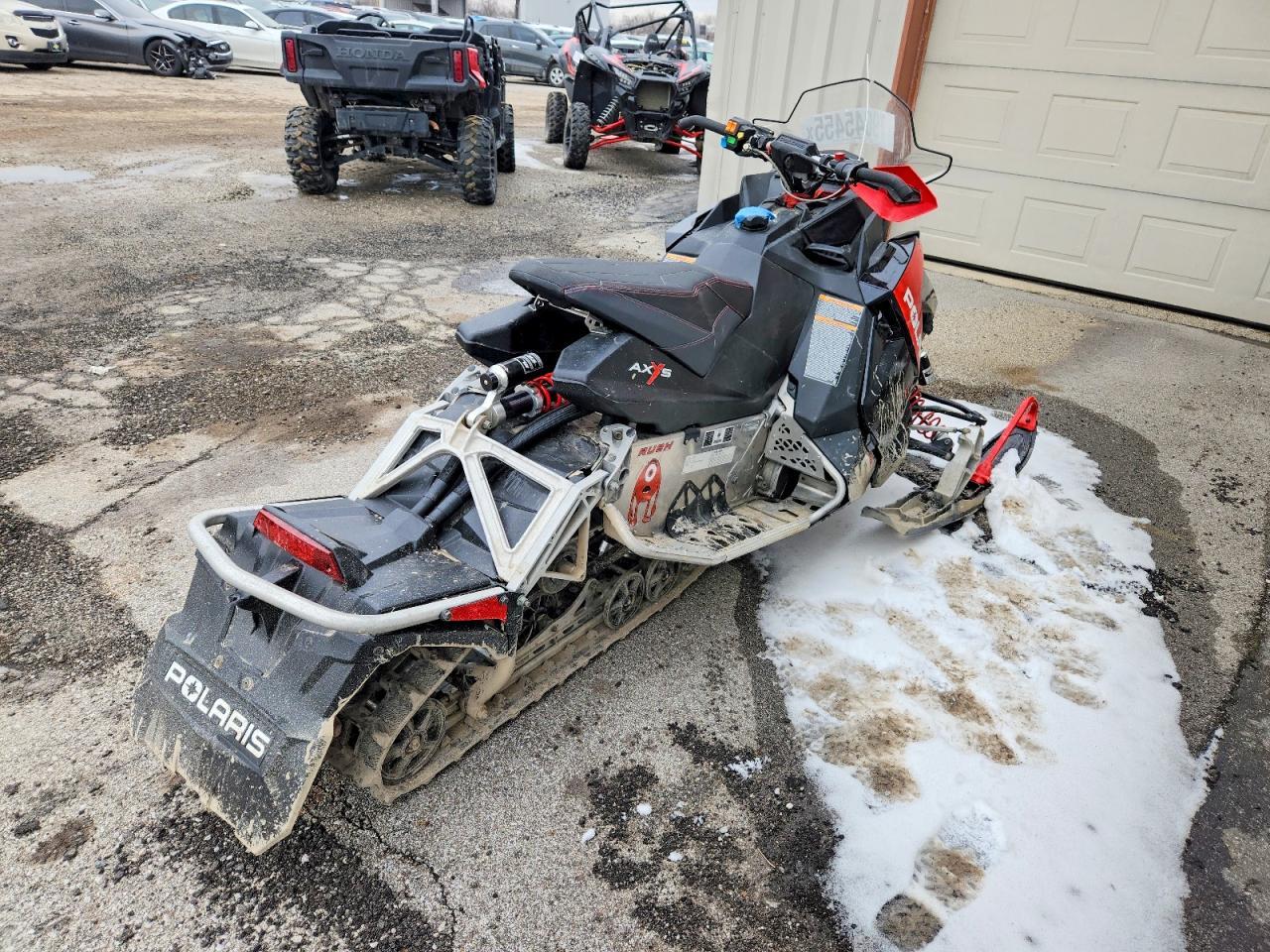 2015 Polari Snowmobile