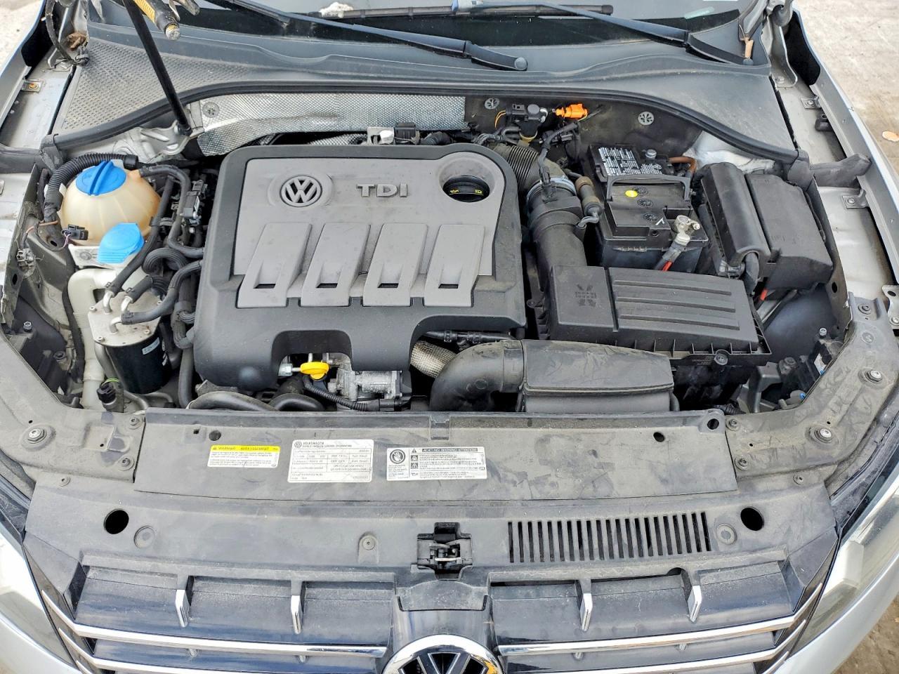 2014 Volkswagen Passat sel